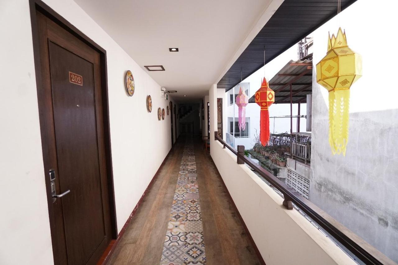 Baan Huenphen Boutique Hotel Csiangmaj Kültér fotó